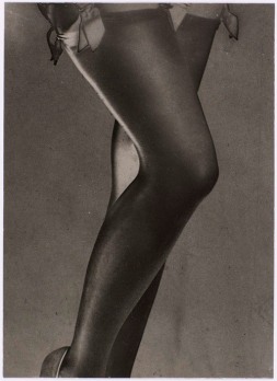 man-ray-jambes-de-lee-miller-1930.jpg